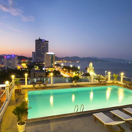 แฮปปี้ ไลท์ โฮเต็ล Hotel ญาจาง ภายนอก รูปภาพ