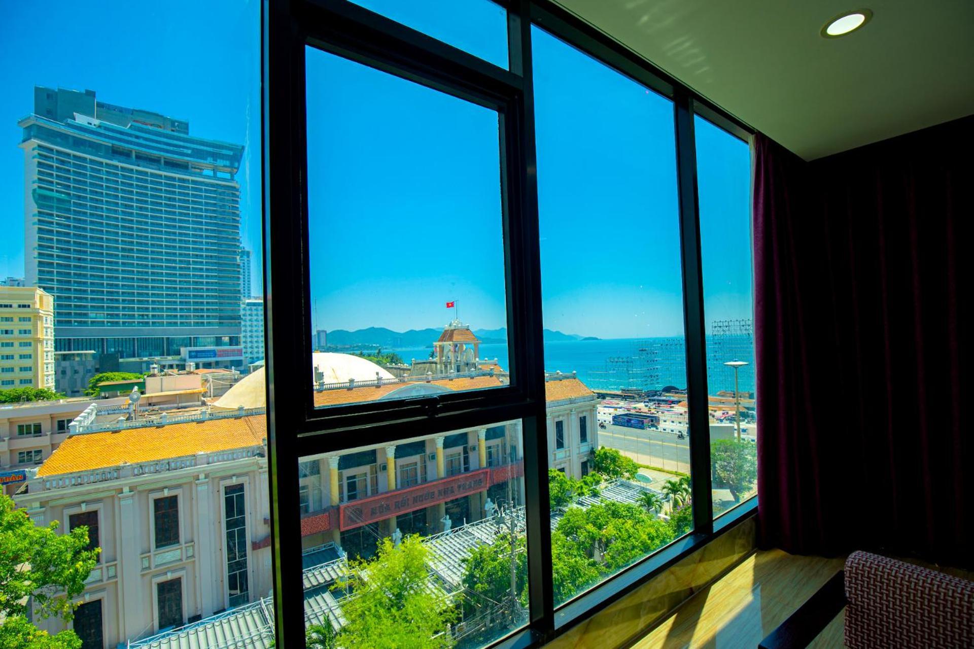 แฮปปี้ ไลท์ โฮเต็ล Hotel ญาจาง ภายนอก รูปภาพ