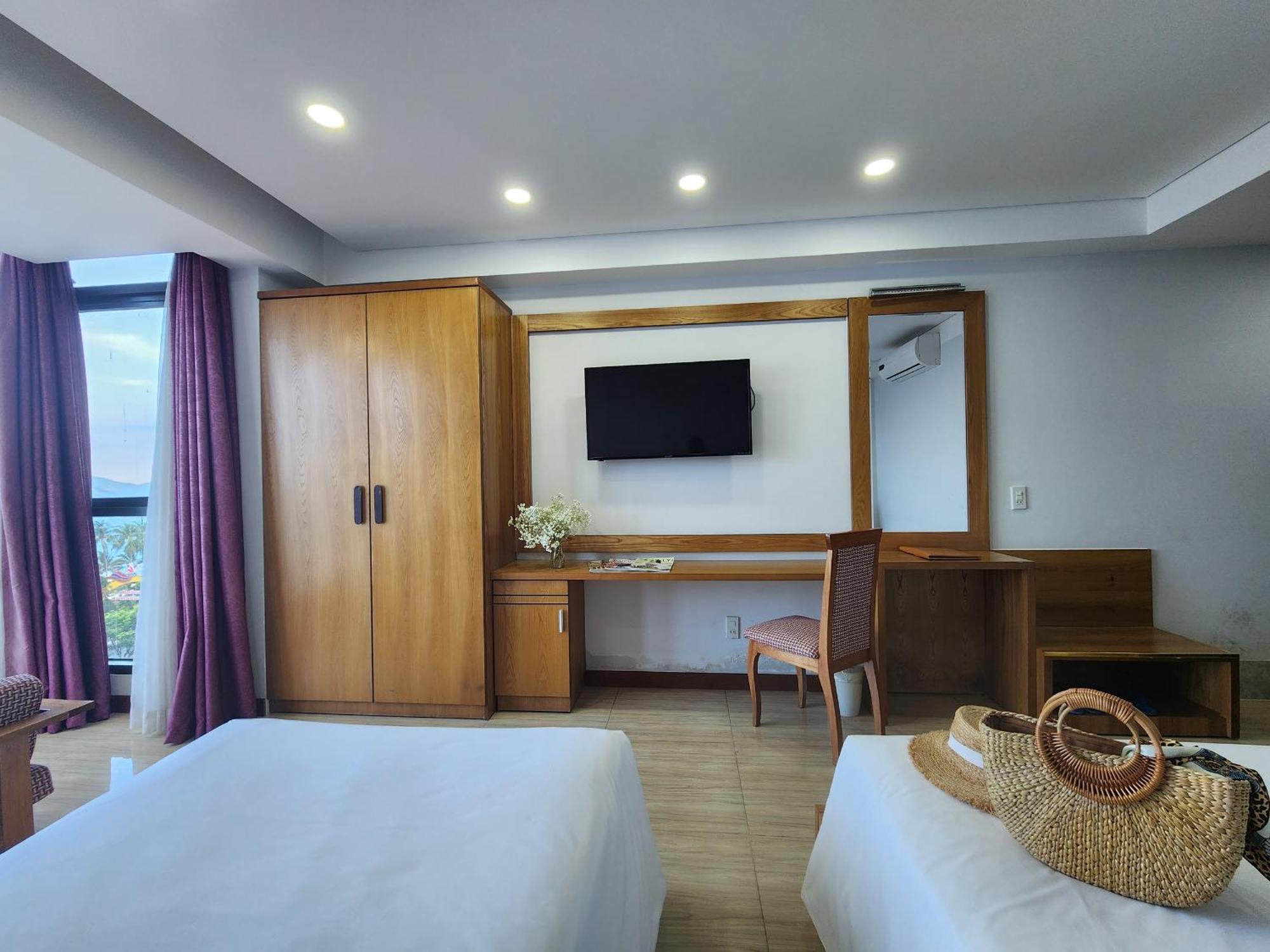 แฮปปี้ ไลท์ โฮเต็ล Hotel ญาจาง ภายนอก รูปภาพ
