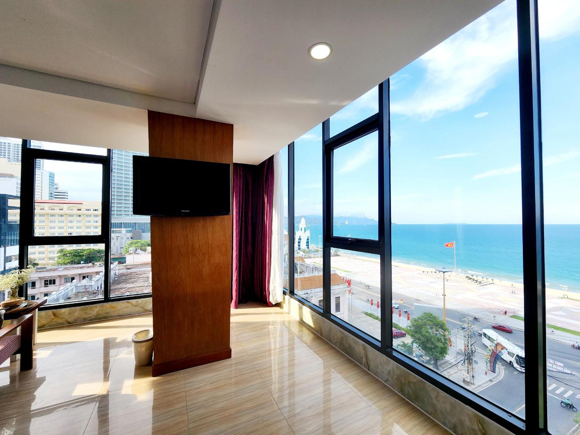 แฮปปี้ ไลท์ โฮเต็ล Hotel ญาจาง ภายนอก รูปภาพ