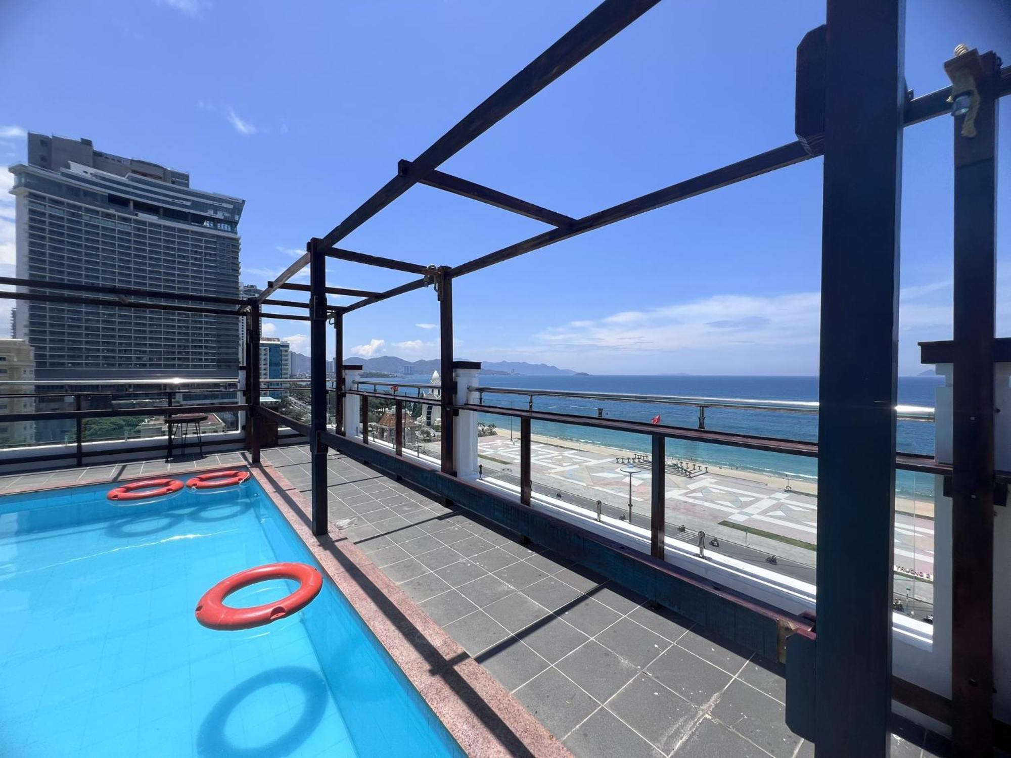 แฮปปี้ ไลท์ โฮเต็ล Hotel ญาจาง ภายนอก รูปภาพ