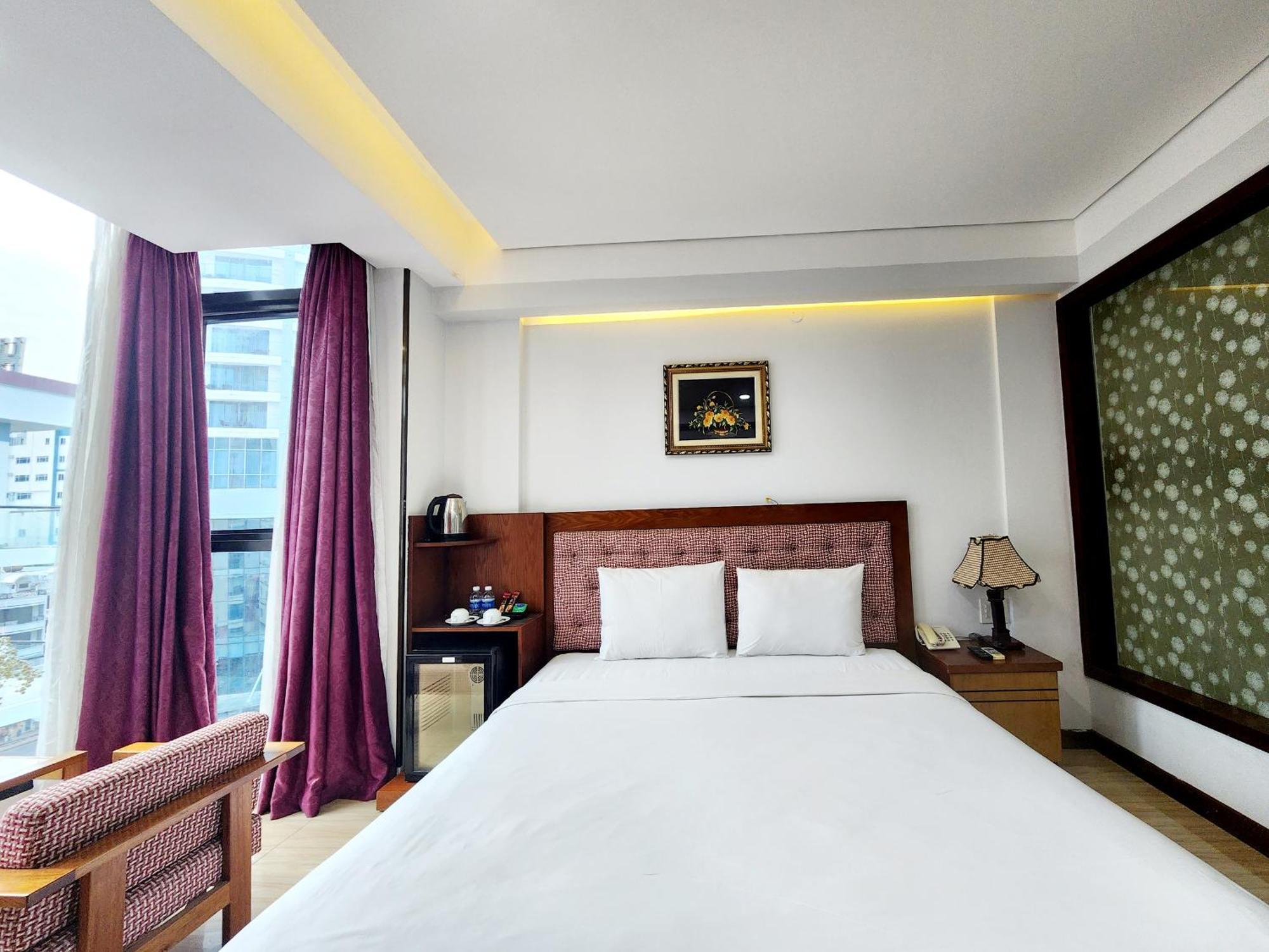 แฮปปี้ ไลท์ โฮเต็ล Hotel ญาจาง ภายนอก รูปภาพ