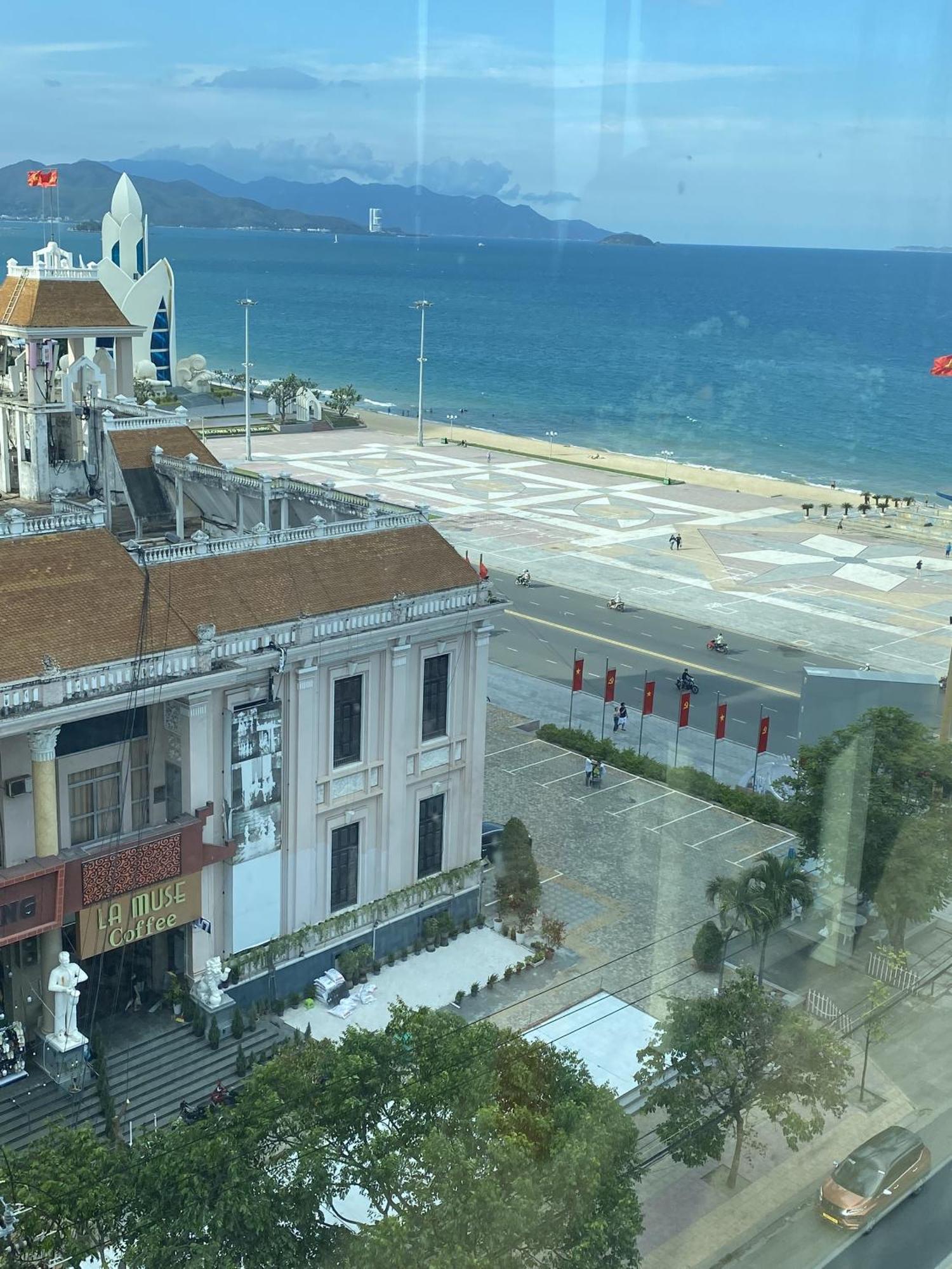 แฮปปี้ ไลท์ โฮเต็ล Hotel ญาจาง ภายนอก รูปภาพ